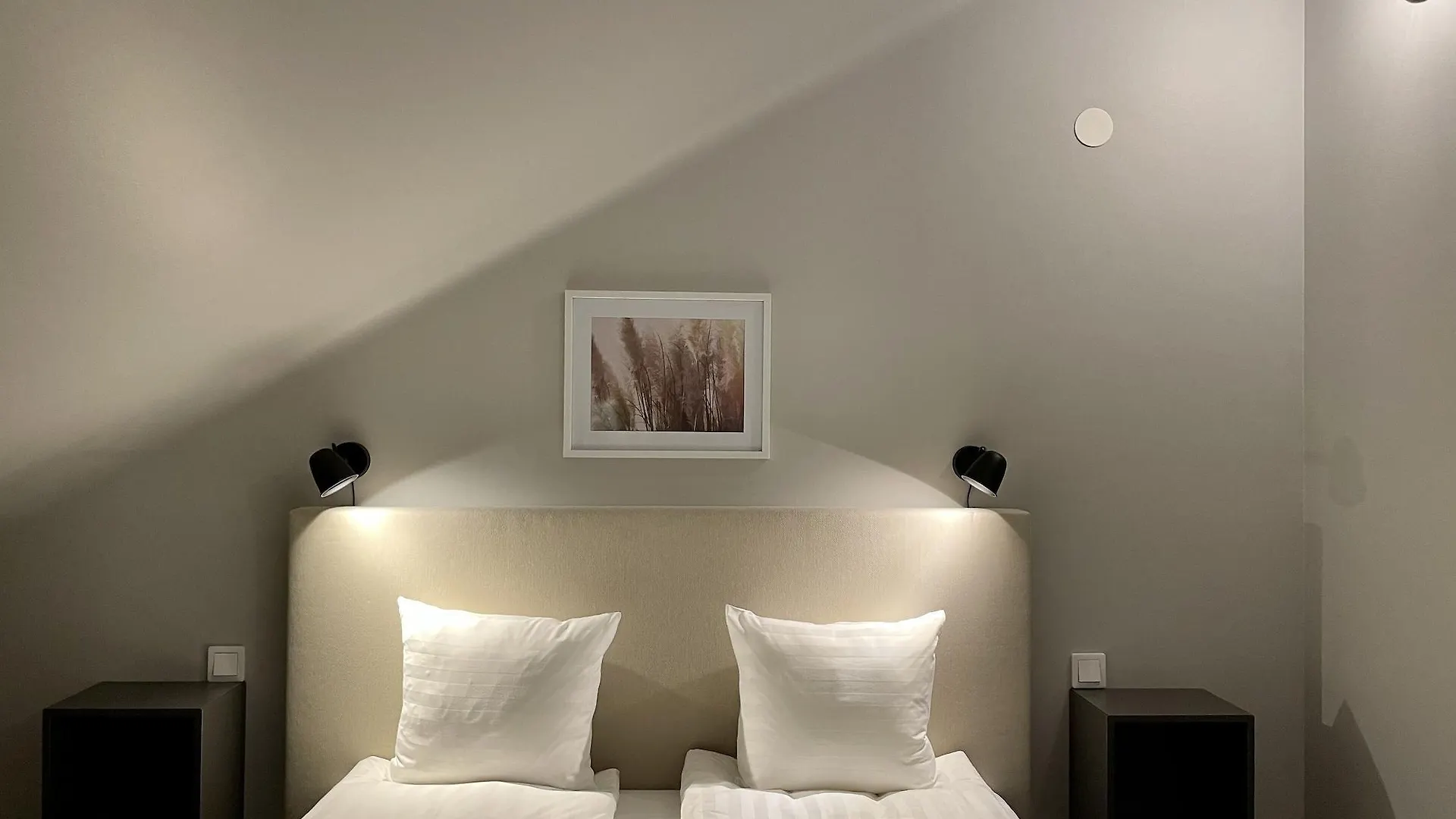 Unique Hotel Jungfrugatan Stockholm